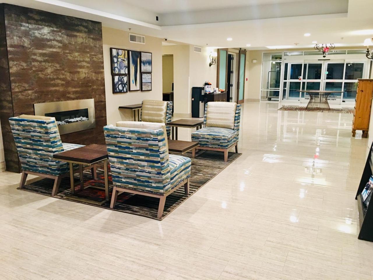 Hotel Baymont By Wyndham Albuquerque Airport Zewnętrze zdjęcie