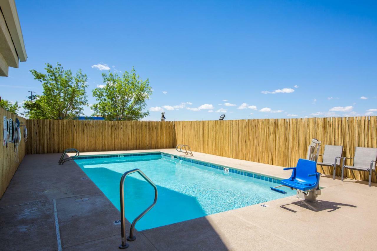 Hotel Baymont By Wyndham Albuquerque Airport Zewnętrze zdjęcie